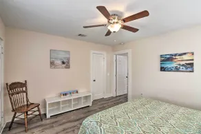 Bright Galveston Bungalow: 1/2 Mi to Pleasure Pier - Intérieur