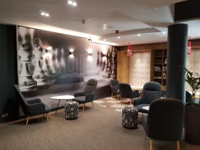 Ibis Sheffield City - Salón en el vestíbulo