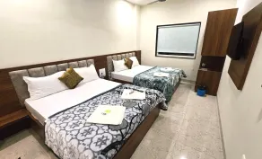 Hotel Babylon Elegance near krishna janam bhoomi - Zimmer
