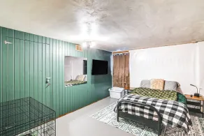 1 Mi to Valley Junction: Pet-friendly Iowa Home - Rom