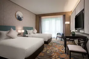 Ramada by Wyndham Zhenjiang City Center - Room