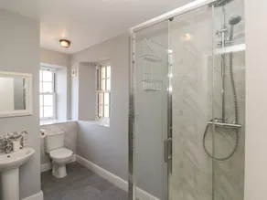 Harbour Beach at The Hideaway - Bathroom