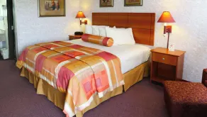 Magnuson Hotel Howell - Room