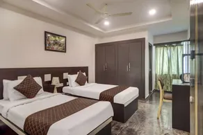 ROYAL PALM - Room
