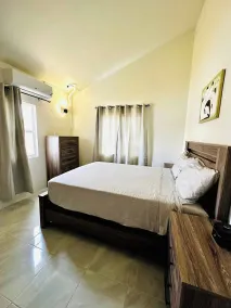 Évadez-vous au paradis - Bungalow tout neuf avec vue sur l'océan à Discovery Bay 1 - Chambre