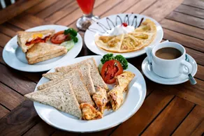 Elen Homestay by ABM - Restaurant