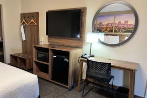 Days Inn by Wyndham Monroe NC - Chambre