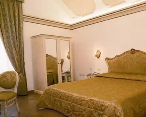 Hotel Italia - Zimmer