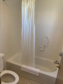 Pine River Inn - Bathroom