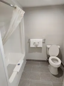 Rodeway Inn Lumberton Central - Salle de bain