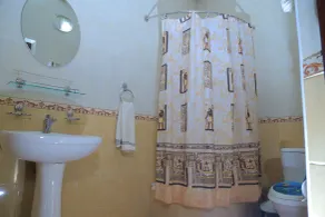 Dangara Hotel - Bathroom