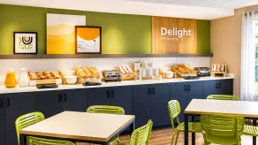 Spark by Hilton Stafford Sugar Land - Restaurant
