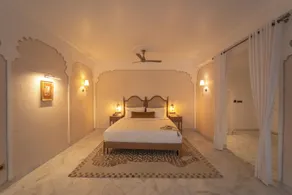 Mewar Manor by My Downtown Hotels - Jhadol Haveli - Habitación