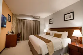 Kutabex Beachfront Hotel - Room