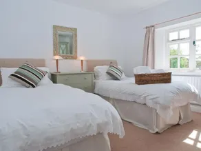 Homefield House - Interior