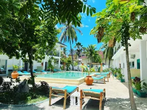 Frangi'pwani - Pool