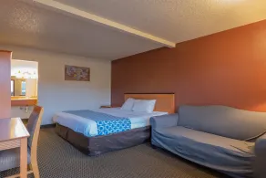 Travelodge by Wyndham Chehalis - Room