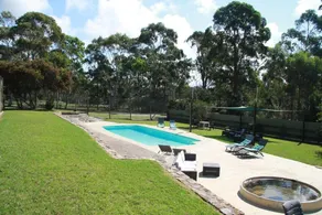 Woodbine Park Eco Cabins - Piscina