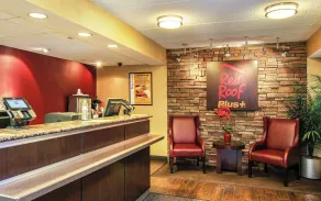 Red Roof Inn PLUS+ Atlanta - Buckhead - Lobby