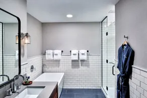 Lockwood Hotel - Badezimmer