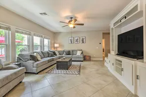 Private Pool & Hot Tub: Family Home in Gilbert - Intérieur