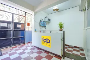 Itsy Hotels Manyu Inn - Resepsjon