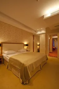 Amber SPA Boutique Hotel - Habitación