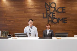 Home Hotel - Reception