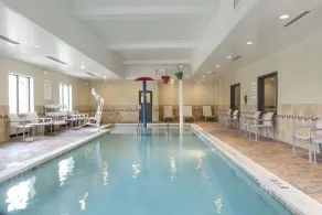 Holiday Inn Express Hotel & Suites New Philadelphia by IHG - Pool