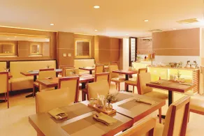 GK Central Hotel - Restaurant