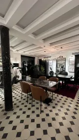 Be Side Hotel - Reception