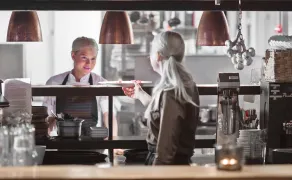 Arctic City Hotel - Restaurant