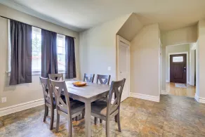 Rural Hixton Vacation Home: Gas Grill & Porch! - Innenbereich