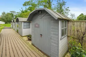Glamp and Tipple Ltd - Bathroom