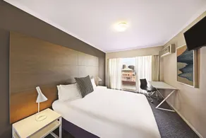 Adina Apartment Hotel Sydney Surry Hills - Room