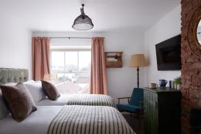 Artist Residence Bristol - Room