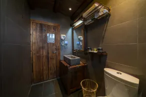 Yangshuo Tea Cozy - Bathroom
