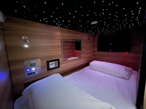 Capsule - Room