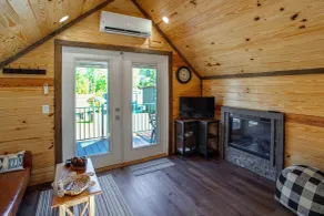 Communal Fire Pit & Dock! Tiny Home By Lake Murray - Innvendig
