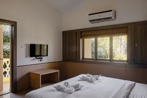 Golden Landmark Green Valley Beach Resort - Chambre
