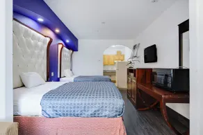 Capital O Deluxe Inn Channelview Houston I-10 - Chambre