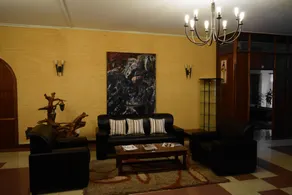 Tara Suites Studio-Apartment - Sitzecke in der Lobby