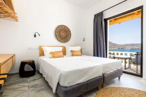 Omilos Beachfront House - Room