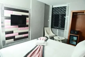 Manhattan Hotel - Zimmer