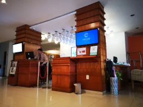 Convair Hotel - Reception
