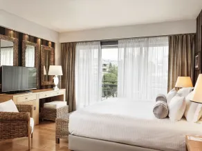 Sea View Cityscape Hotel - Chambre