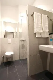 Neumann's Übernachtung - Bagno