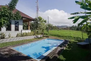 Mejan Beach Home Stay - Pool