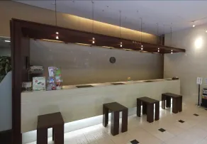Hotel Route-Inn Osaka Honmachi - Réception