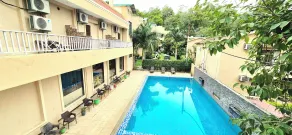 La Savanna Resort And Spa By DL Hotels And Resorts - Piscina